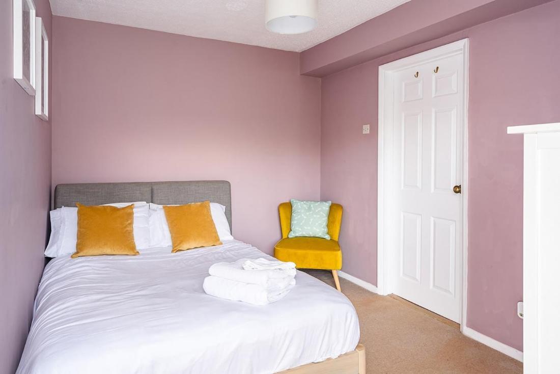 Stunning 4 Bedroom House In Central Bath Esterno foto
