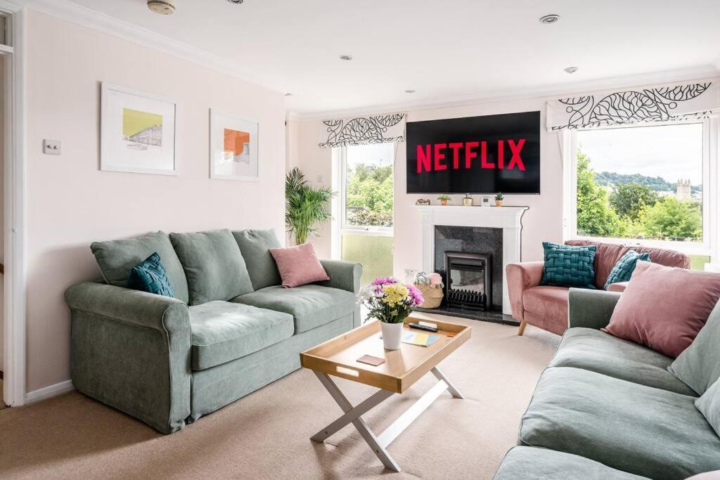 Stunning 4 Bedroom House In Central Bath Esterno foto