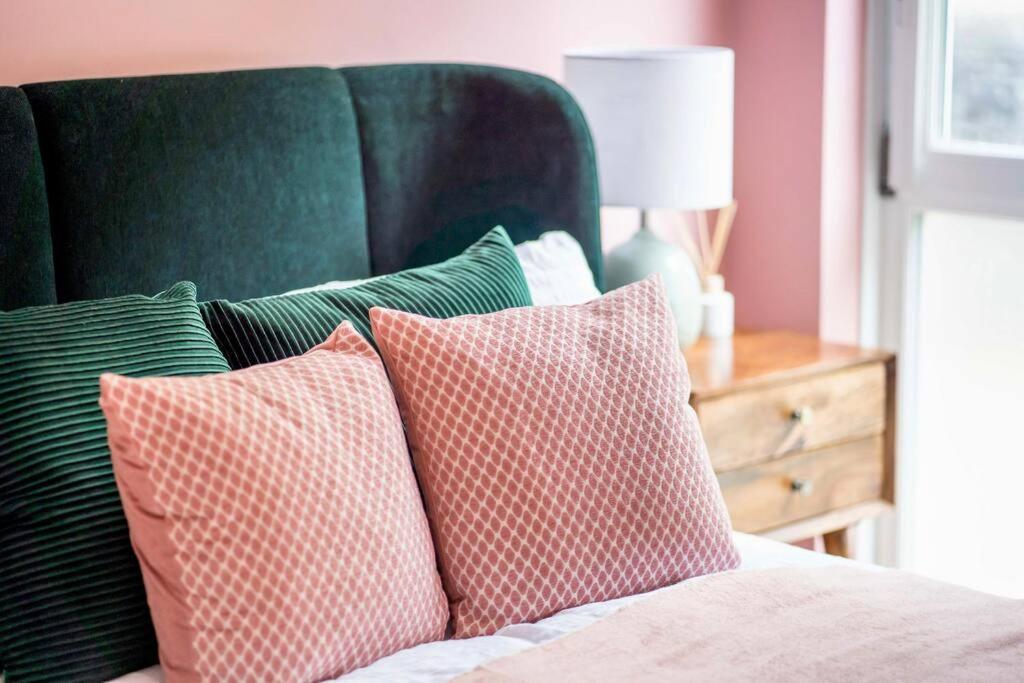 Stunning 4 Bedroom House In Central Bath Esterno foto
